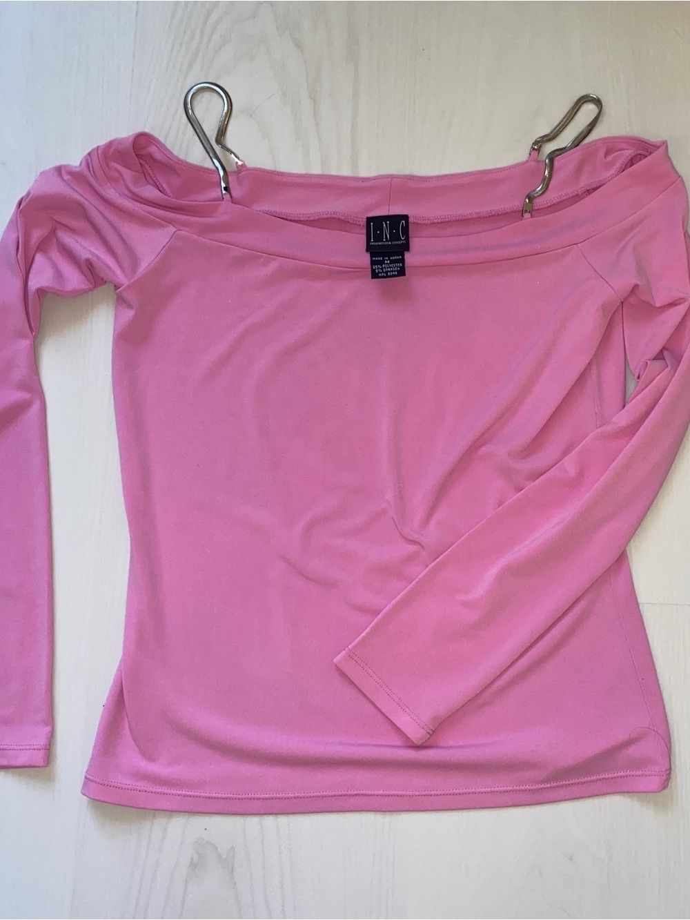 INC International Concepts Pink Cold Shoulder Top Chain link Straps